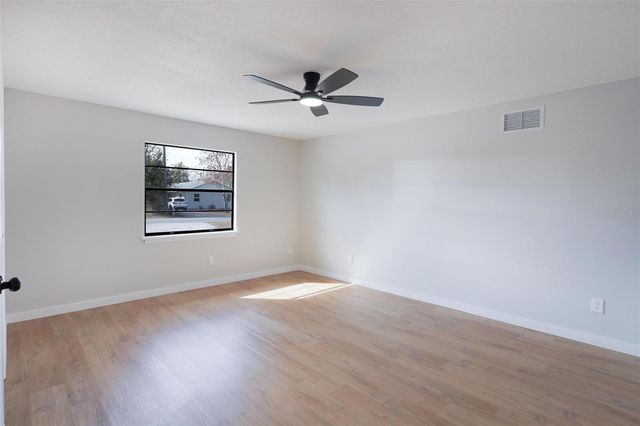 2713 CALL AVENUE, Orange City, FL 32763