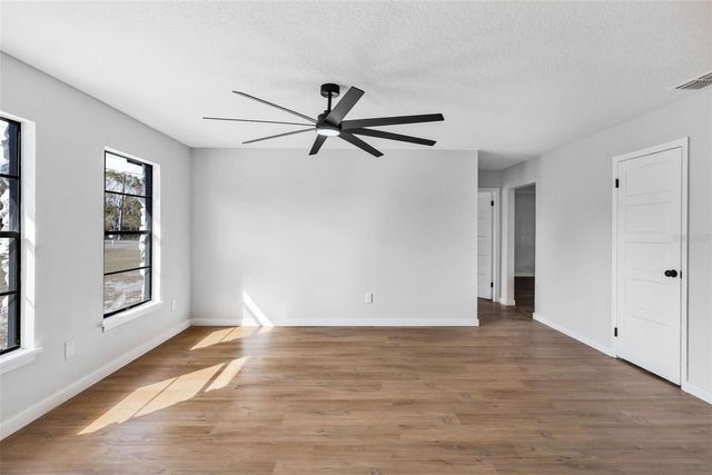 2713 CALL AVENUE, Orange City, FL 32763