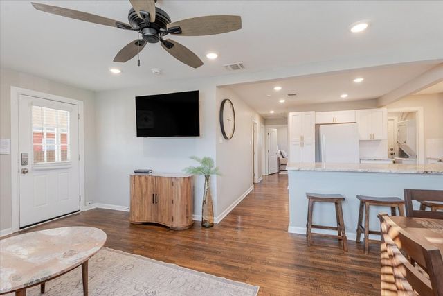 713 SE 16th Street, Mineral Wells, TX 76067