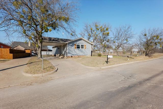713 SE 16th Street, Mineral Wells, TX 76067