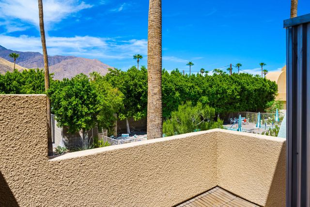 100 E Stevens Road 513, Palm Springs, CA 92262