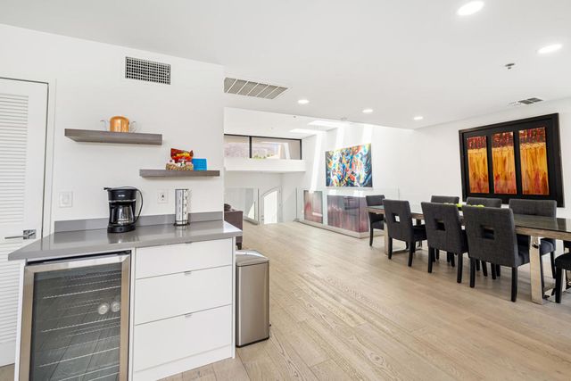 100 E Stevens Road 513, Palm Springs, CA 92262