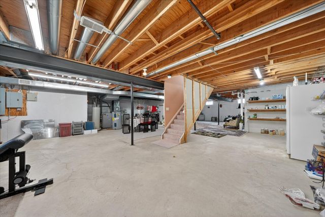 19444 Jack Pine Drive, Macomb, MI 48042