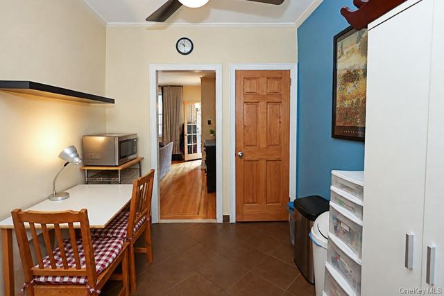 25-30 36th Avenue, Astoria, NY 11106