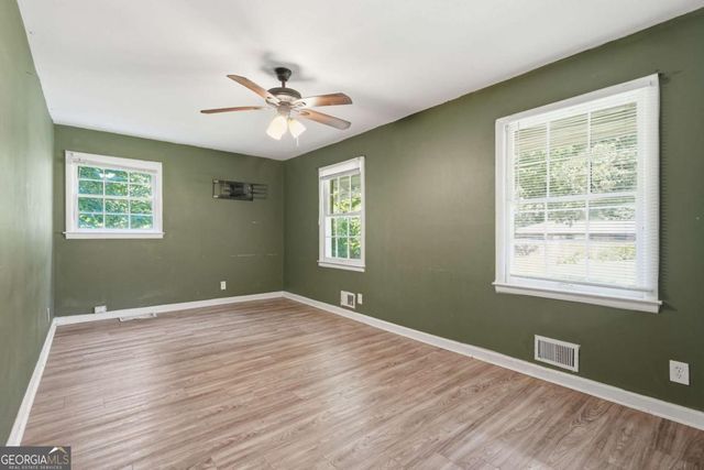 2970 Carriage Lane, College Park, GA 30349