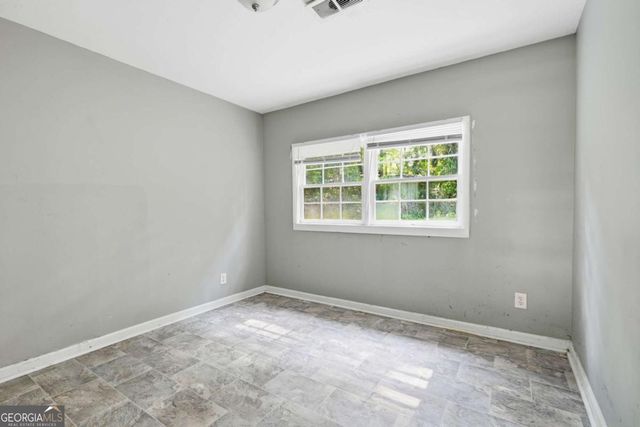 2970 Carriage Lane, College Park, GA 30349