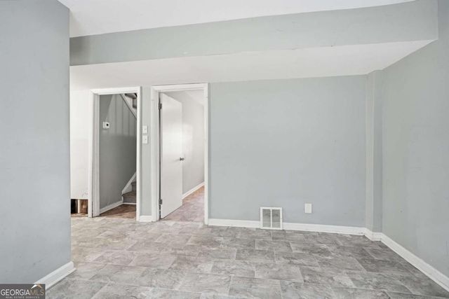 2970 Carriage Lane, College Park, GA 30349