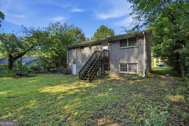 2970 Carriage Lane, College Park, GA 30349