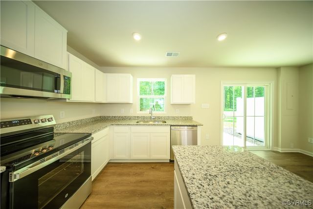 1121 Canterbury Ridge Rd, Richmond, VA 23224