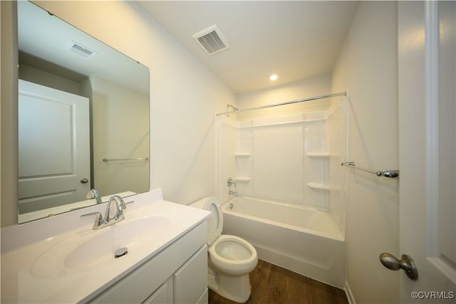1121 Canterbury Ridge Rd, Richmond, VA 23224