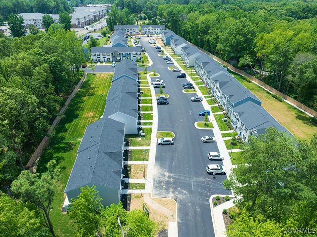 1121 Canterbury Ridge Rd, Richmond, VA 23224