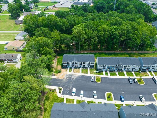1121 Canterbury Ridge Rd, Richmond, VA 23224