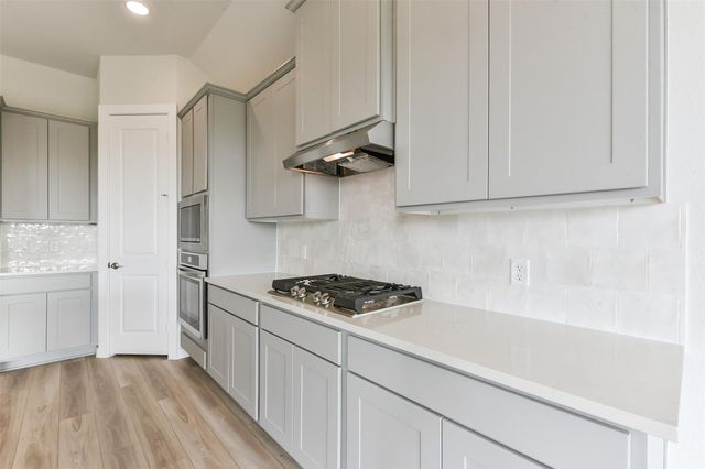 13601 Fairway Arbor Drive, Texas City, TX 77568