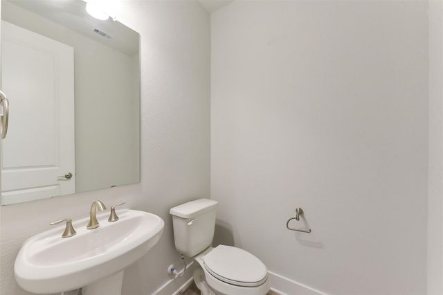 13601 Fairway Arbor Drive, Texas City, TX 77568