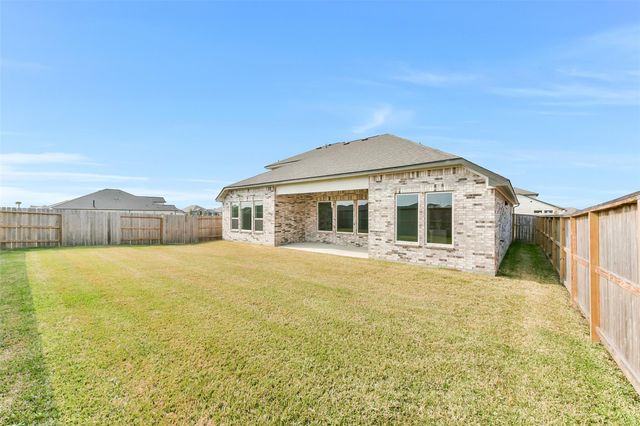 13601 Fairway Arbor Drive, Texas City, TX 77568