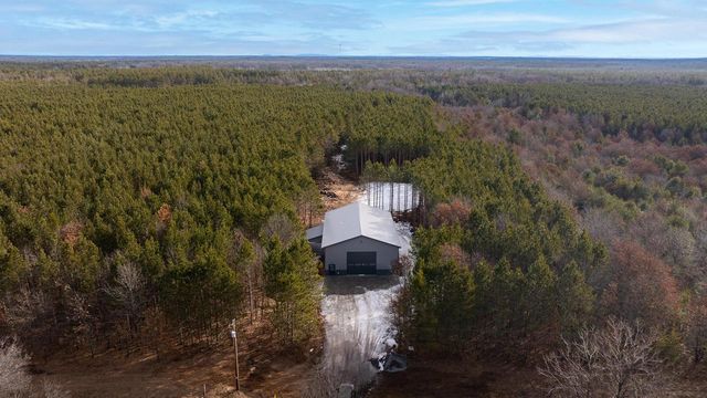 N8764 10th Avenue, New Lisbon, WI 54644