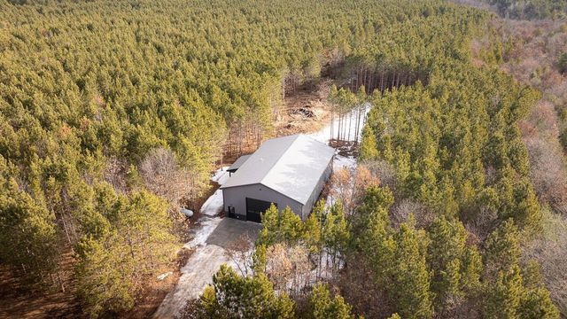 N8764 10th Avenue, New Lisbon, WI 54644