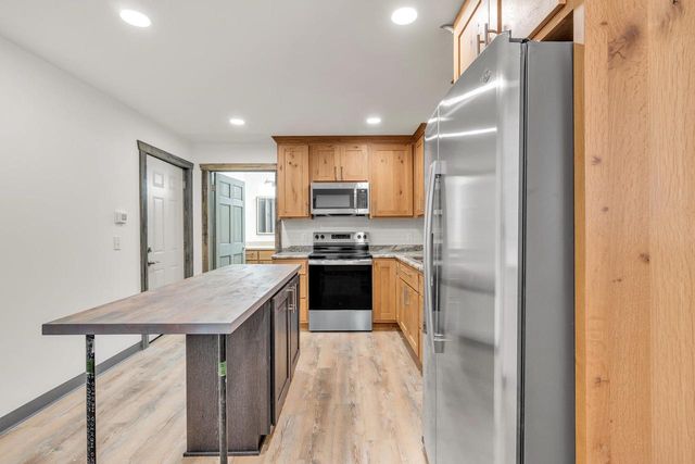 N8764 10th Avenue, New Lisbon, WI 54644