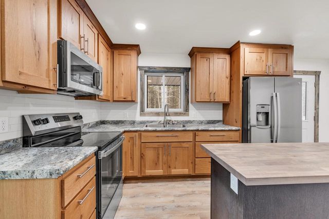 N8764 10th Avenue, New Lisbon, WI 54644