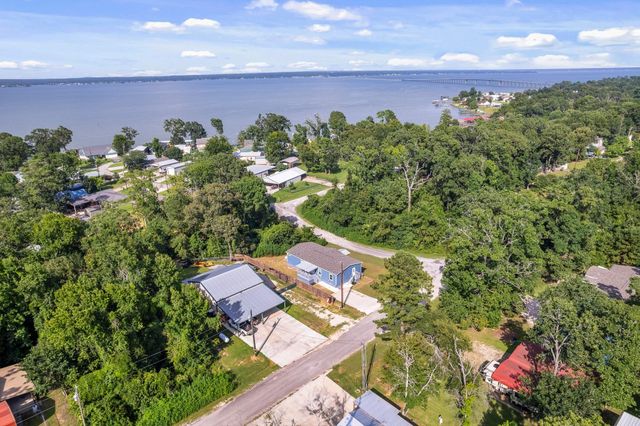 41 Key Largo Loop, Point Blank, TX 77364