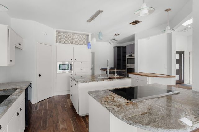 12701 High Sierra, Austin, TX 78737