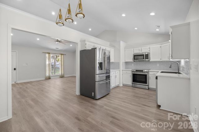 1012 Crescent Way, Wingate, NC 28174