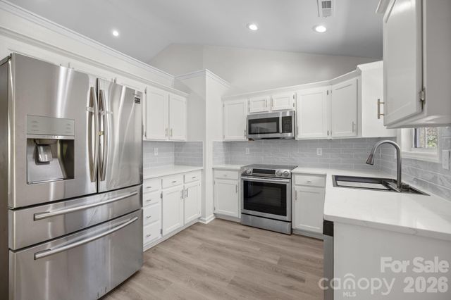 1012 Crescent Way, Wingate, NC 28174