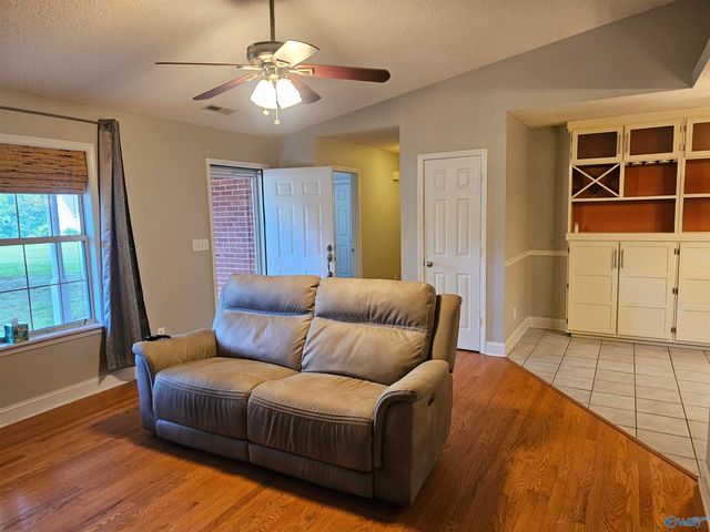 829 Busbey Road SW, Decatur, AL 35603