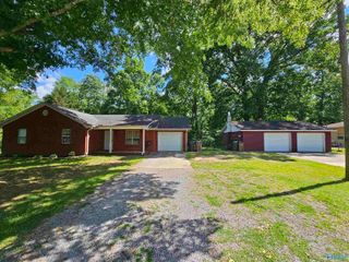 829 Busbey Road SW, Decatur, AL 35603