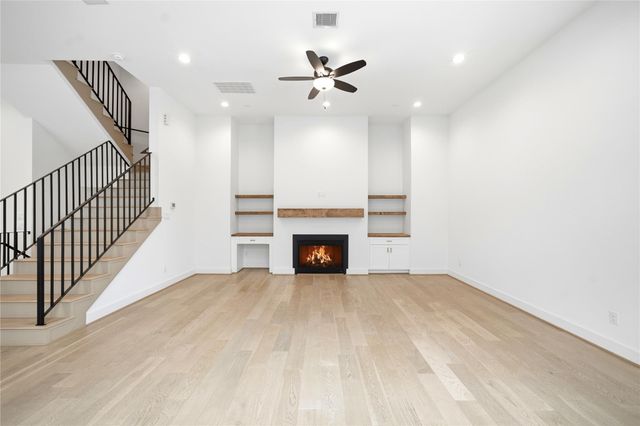 1823 Prospect Street C, Houston, TX 77004
