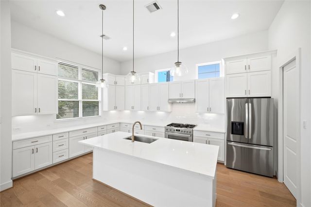 1823 Prospect Street C, Houston, TX 77004