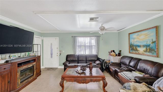 4271 NW 192nd Street, Miami Gardens, FL 33055