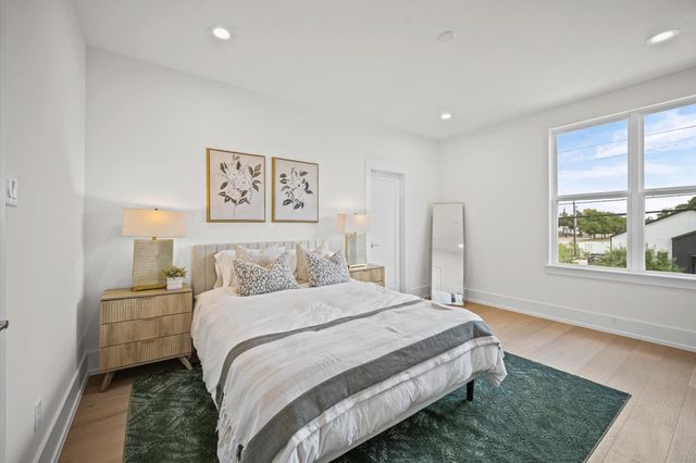 804 Milwaukee Street, Houston, TX 77009