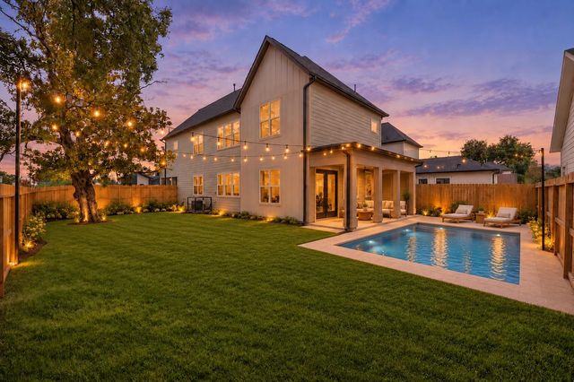 804 Milwaukee Street, Houston, TX 77009