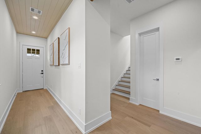 804 Milwaukee Street, Houston, TX 77009