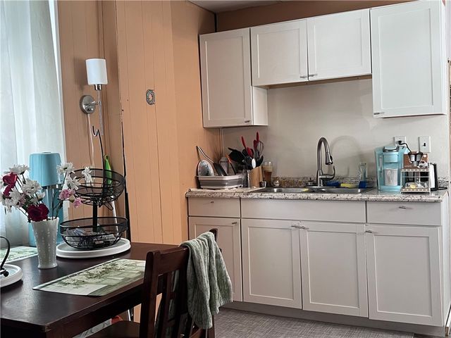 602 E Lutton St, New Castle, PA 16101