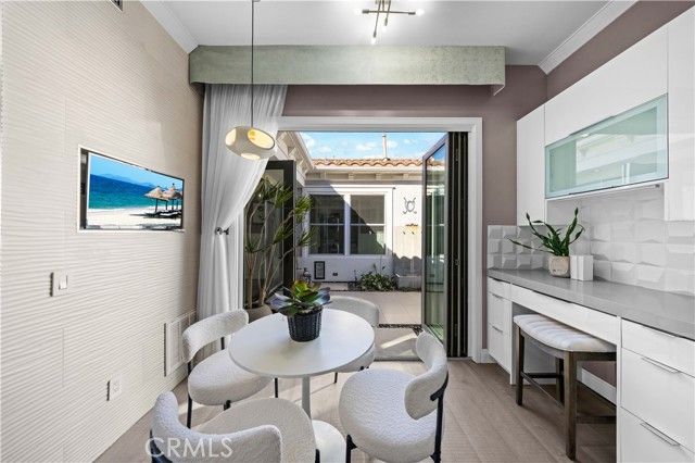 58 Victoria, Newport Beach, CA 92660