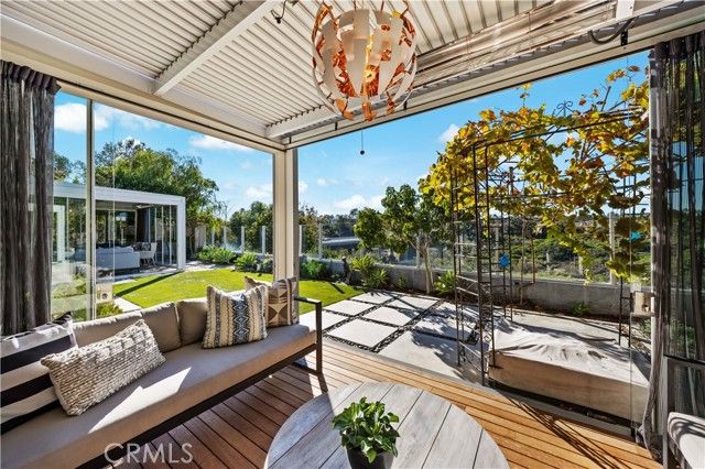 58 Victoria, Newport Beach, CA 92660