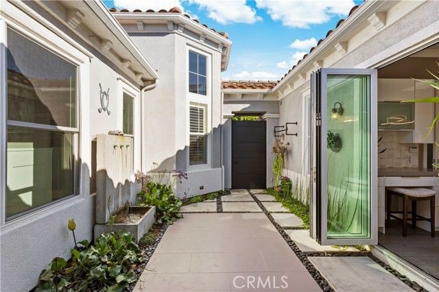 58 Victoria, Newport Beach, CA 92660