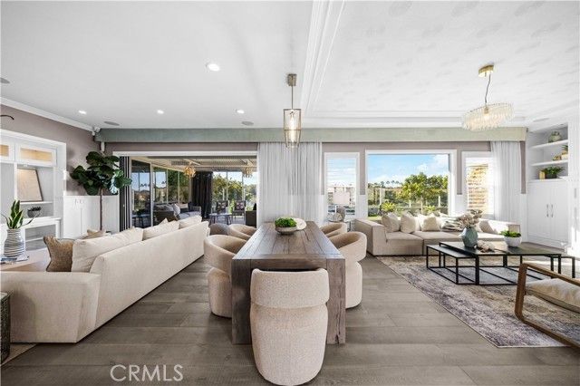 58 Victoria, Newport Beach, CA 92660