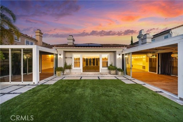 58 Victoria, Newport Beach, CA 92660