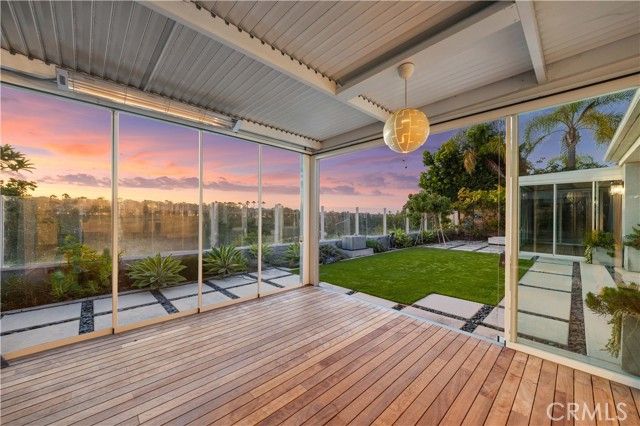 58 Victoria, Newport Beach, CA 92660