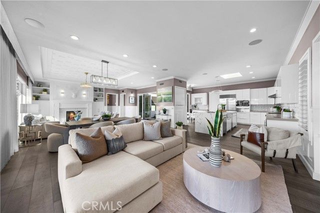 58 Victoria, Newport Beach, CA 92660