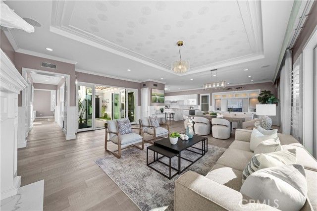 58 Victoria, Newport Beach, CA 92660