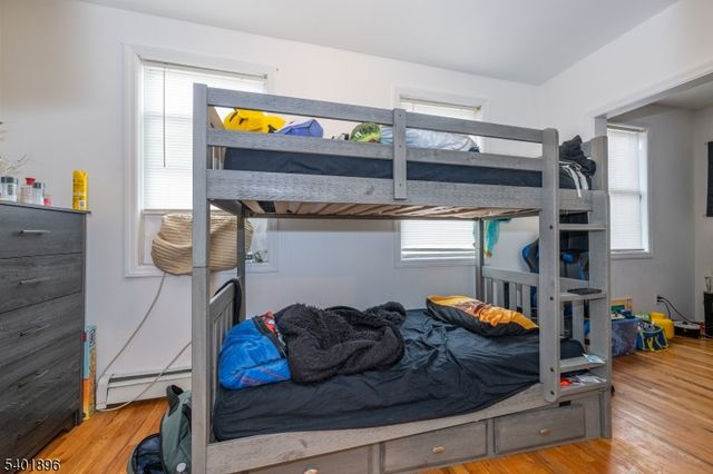 65 Grove St, Bloomfield Twp., NJ 07003