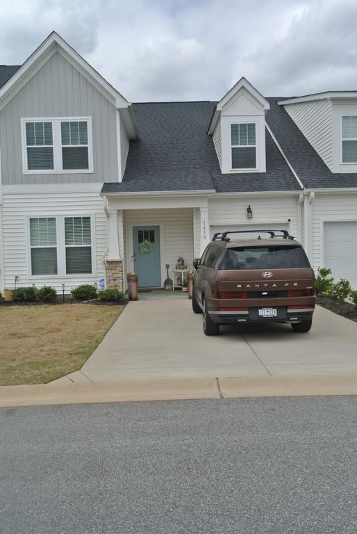 1610 Chelmsford Court, Spartanburg, SC 29301