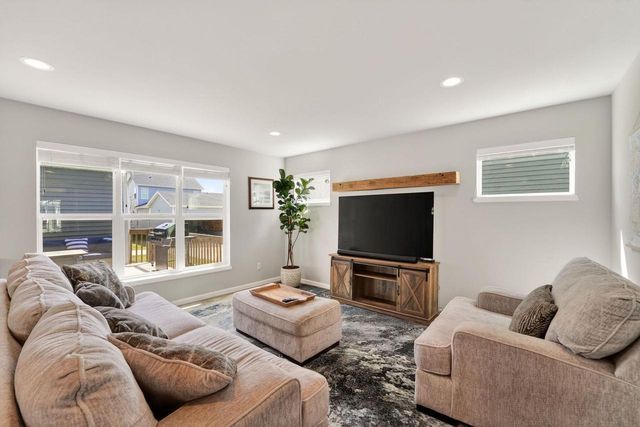 623 Prospect Road, Waunakee, WI 53597