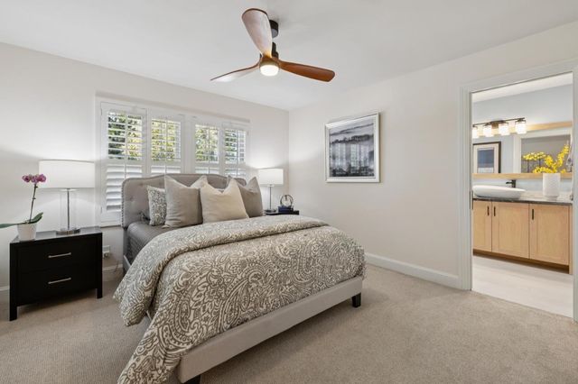 321 La Casa Avenue, San Mateo, CA 94403