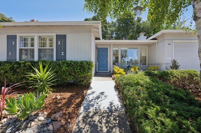 321 La Casa Avenue, San Mateo, CA 94403