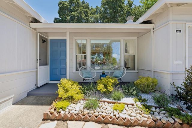 321 La Casa Avenue, San Mateo, CA 94403